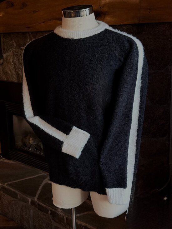 Temu Other - Black Fuzzy Knit Sweater with Ivory contrast trim, Cozy, Oversized, Soft